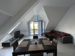 Stunning 2-Bed Apartment in sea resort Varna